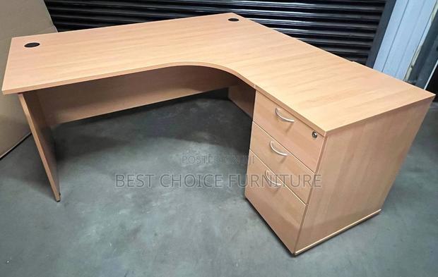 Office Desk; Minimalist Wooden Curved 160cm Home Office Computer Table - thumbnail 10