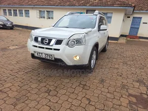 Nissan X-Trail 2012 White