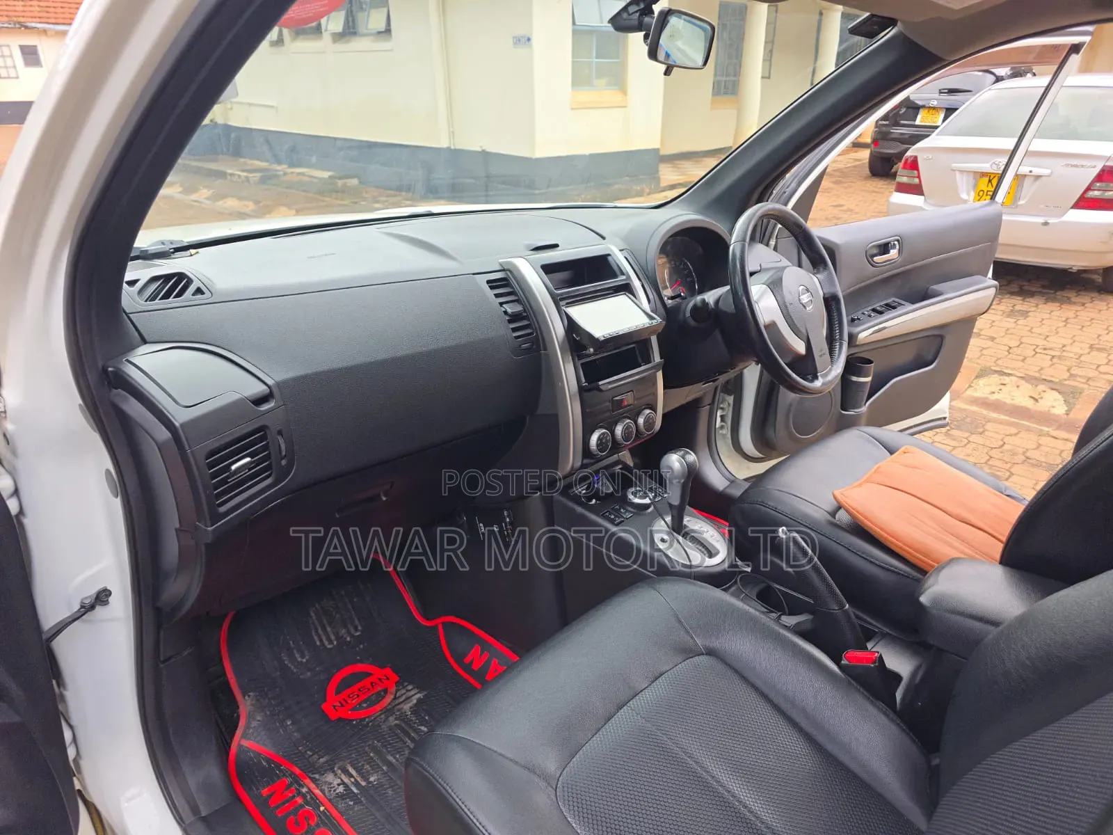 Nissan X-Trail 2012 White