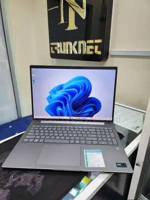Laptop HP ZBook Power G9 i7 32GB Intel SSD 512GB