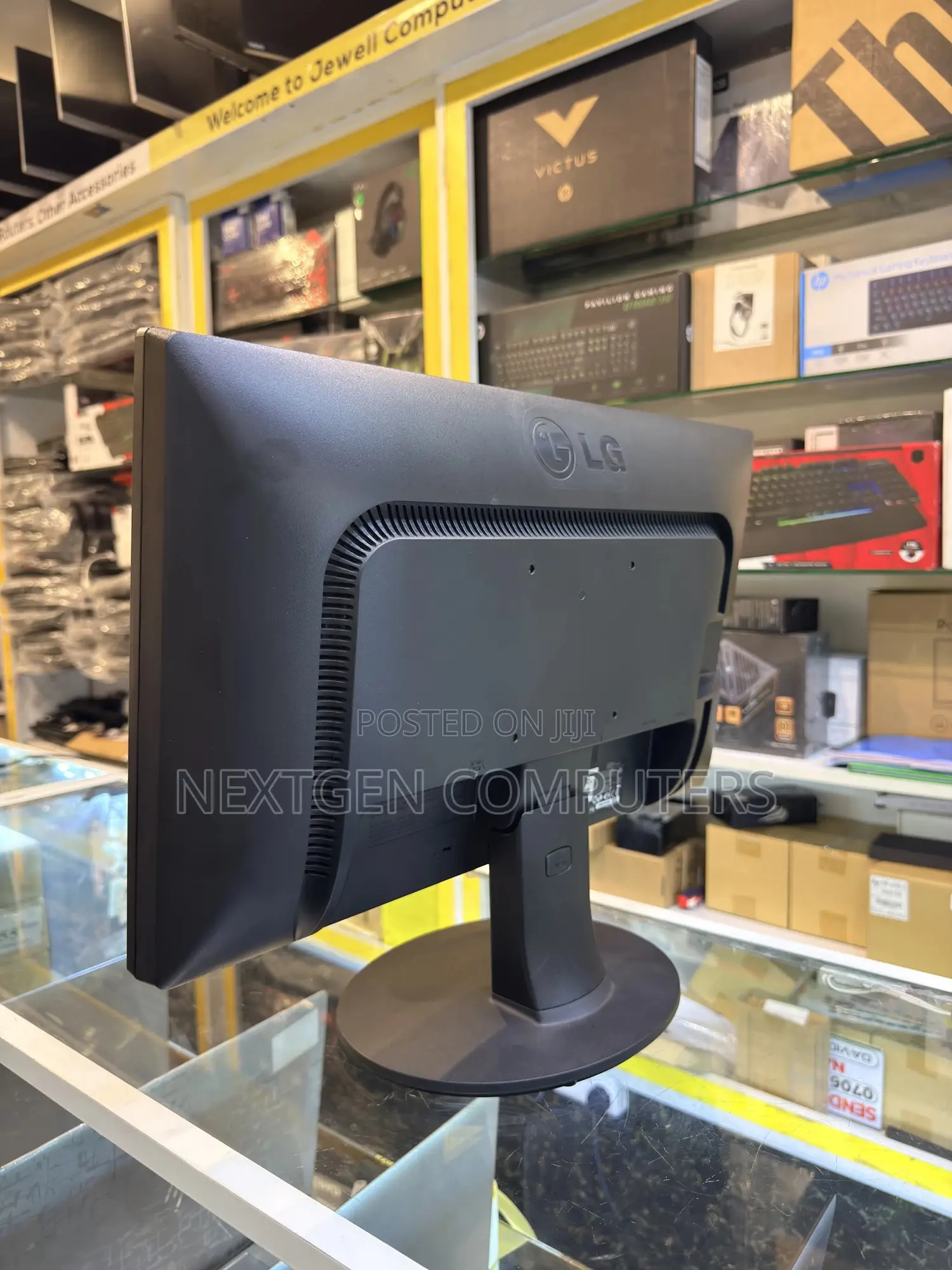 Lg 22mb35pu-B and 22mb35d 22” Led Monitor