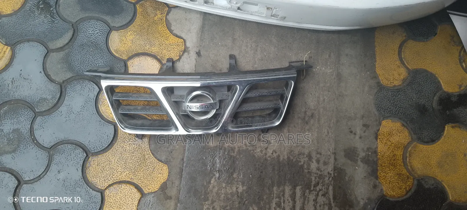 Nissan Xtrail Nt30 Grill