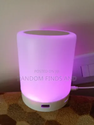 Ai Intelligent Bluetooth Speaker Lamp (7 Colour Lighting)