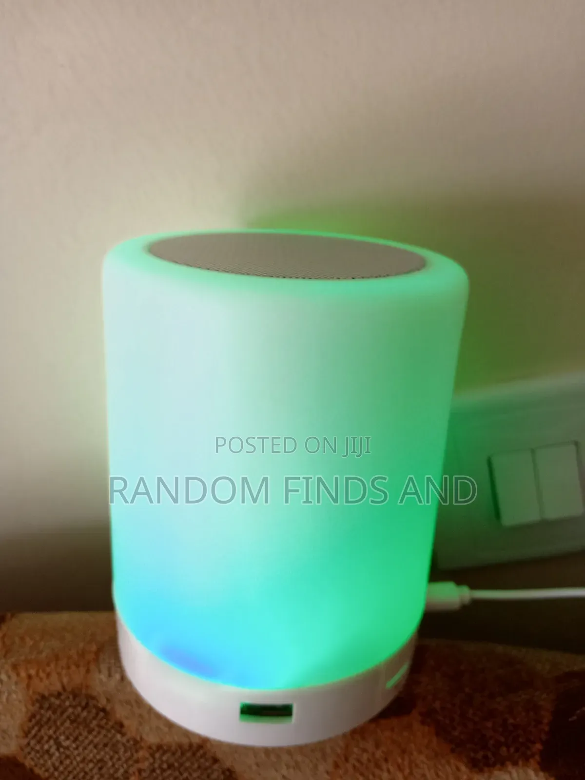 Ai Intelligent Bluetooth Speaker Lamp (7 Colour Lighting)