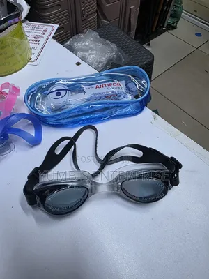 Anti Fog Swimming Googles at 250