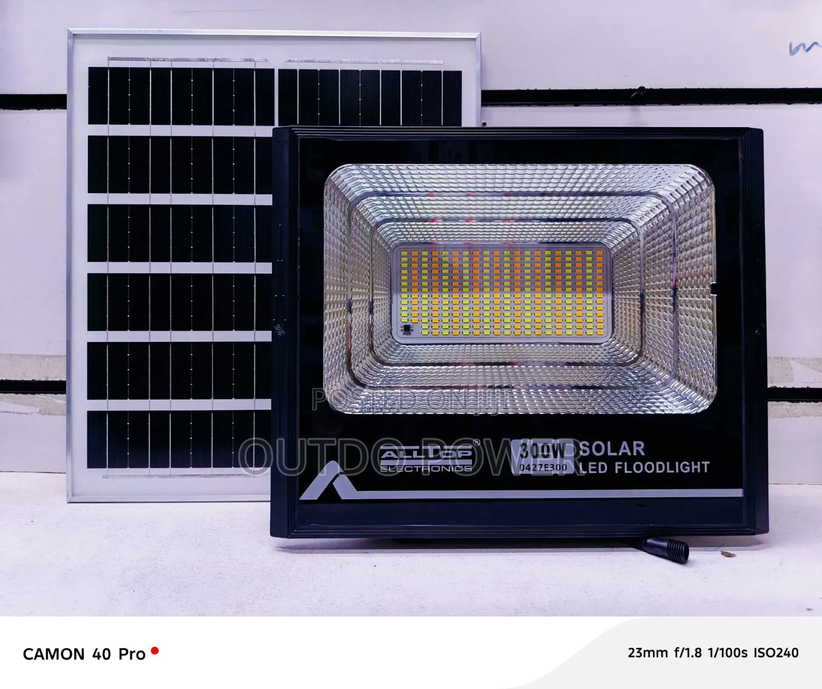Solar Floodlight 300watts Alltops