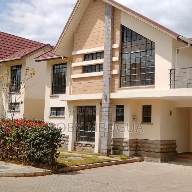4bdrm Townhouse/Terrace in The Riverine Estate for sale