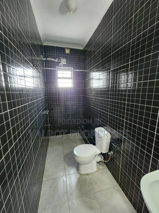 4bdrm Bungalow in Matasia for rent - thumbnail 10