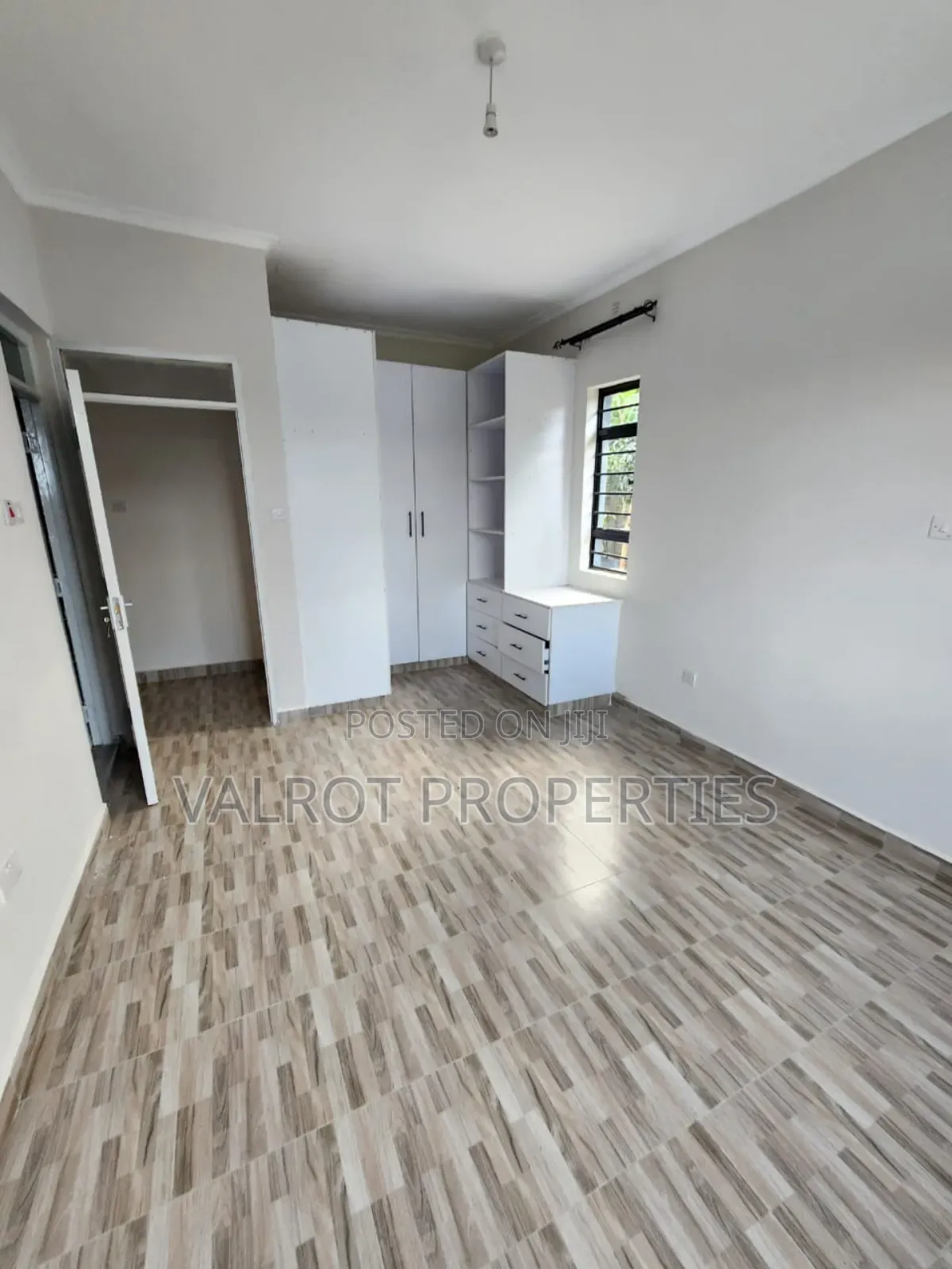 4bdrm Bungalow in Matasia for rent