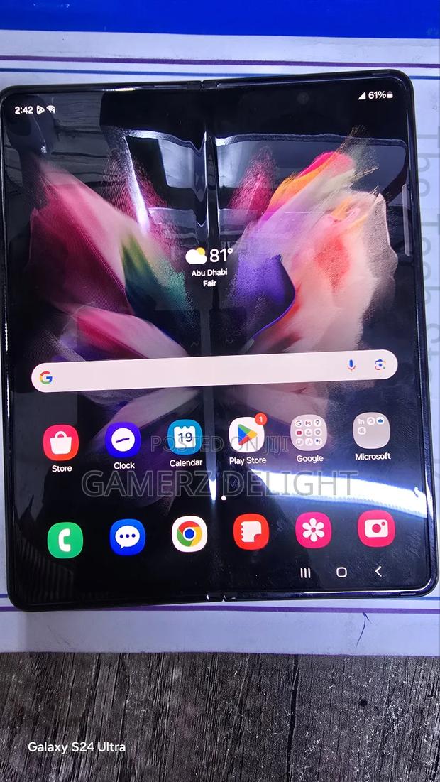 Z Fold 3 Screens Only - main view