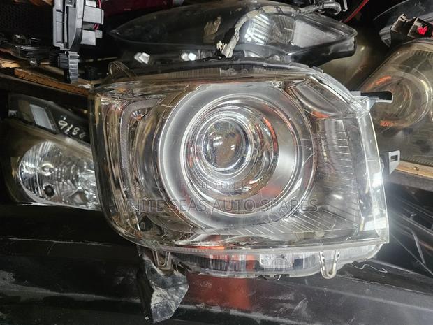 N-Box Headlight