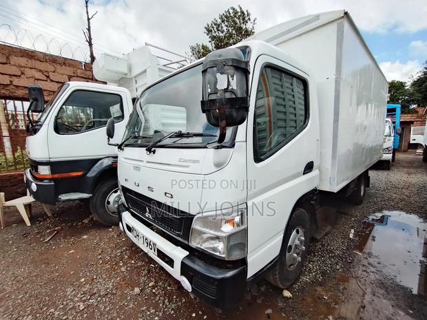 Mitsubishi Canter 2022 - thumbnail 3