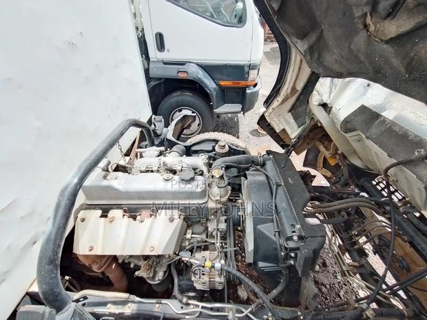 Mitsubishi Canter 2022 - thumbnail 11