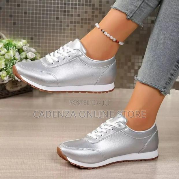 *New Arrivals*  *Material : Wipe Go*  *Size : 37_42* - thumbnail 4