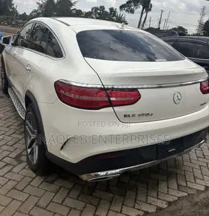 Mercedes-Benz GLE-Class GLE 350d 4MATIC 2019 White