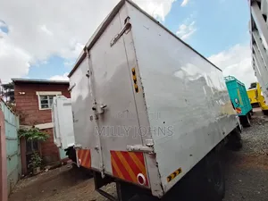 Mitsubishi Fuso KCB 335b