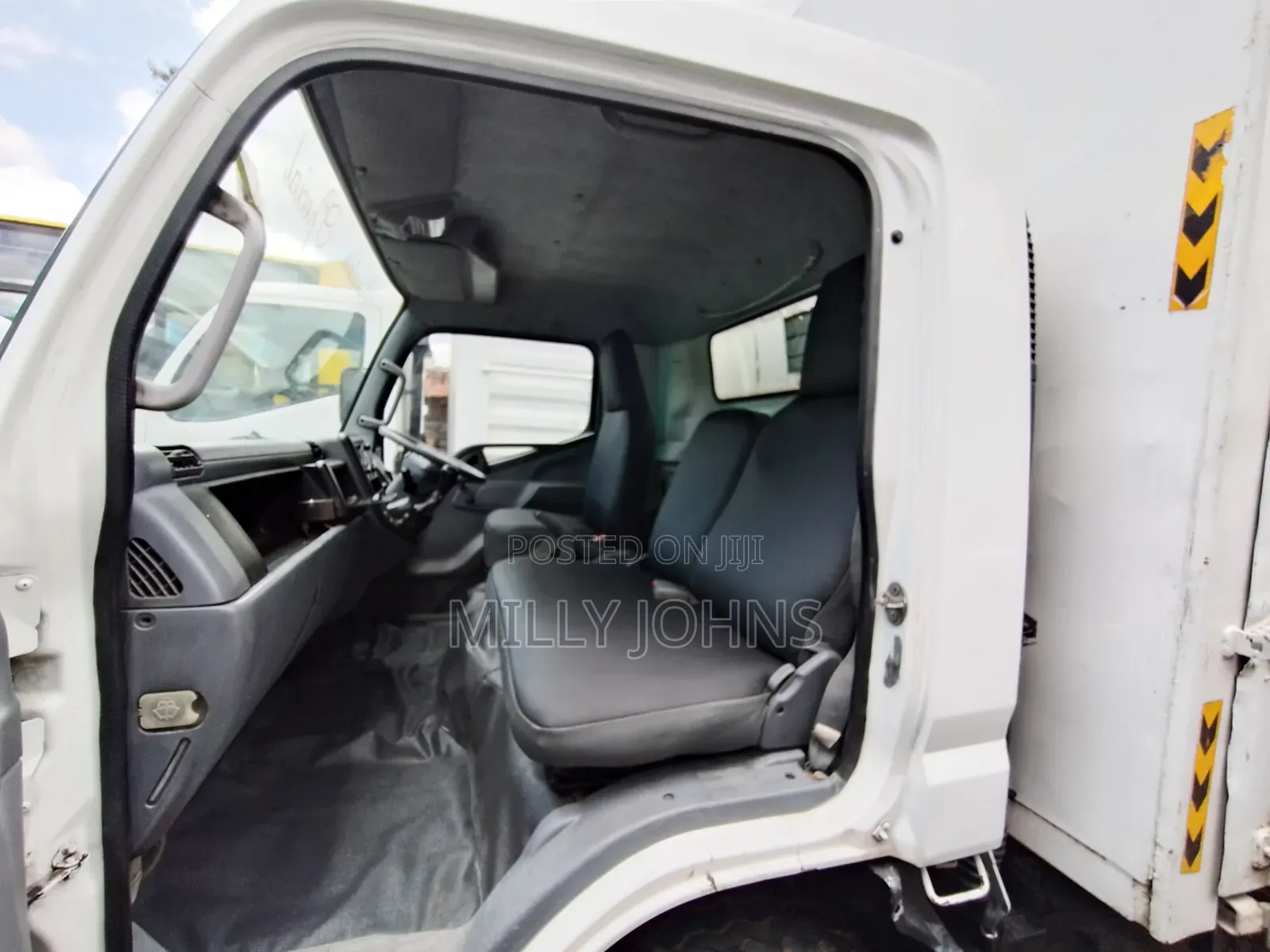 Mitsubishi Fuso KCB 335b
