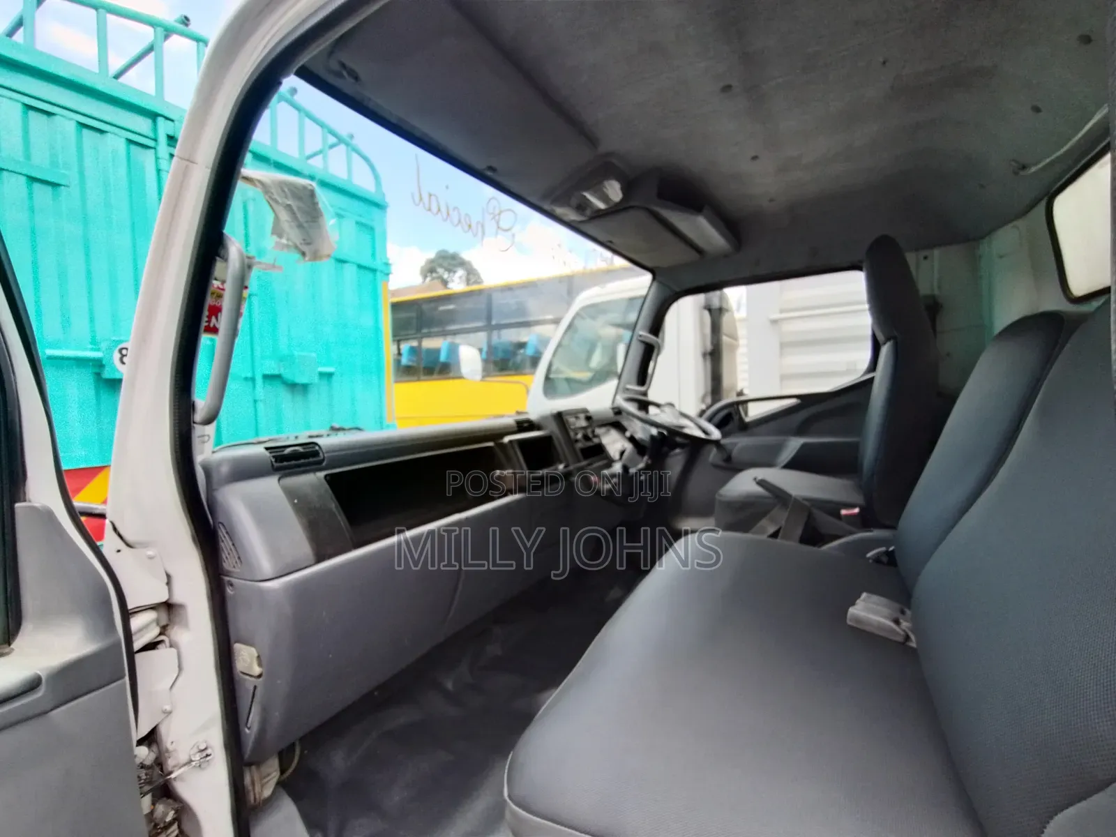 Mitsubishi Fuso KCB 335b