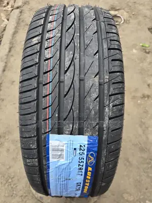 225 /55 R17 Luistone