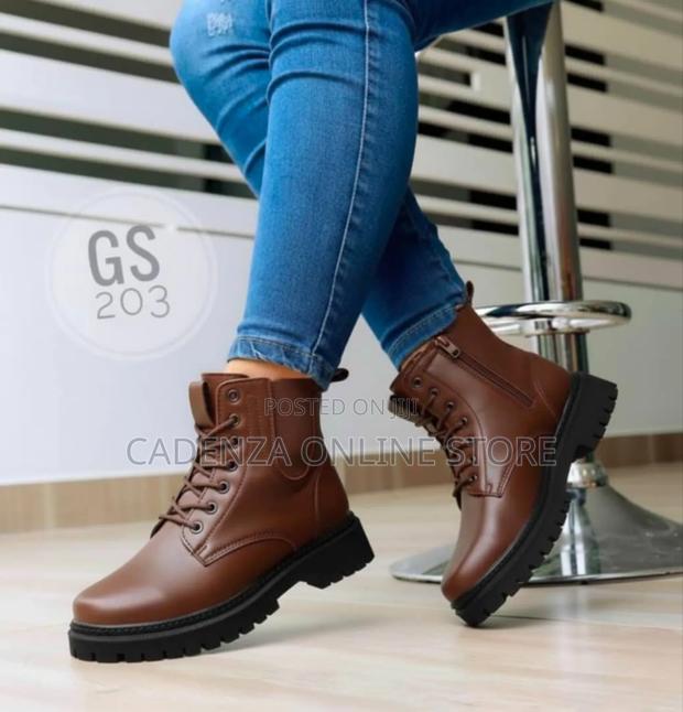 Ladies Ankle Boots Size 37-422 - thumbnail 3