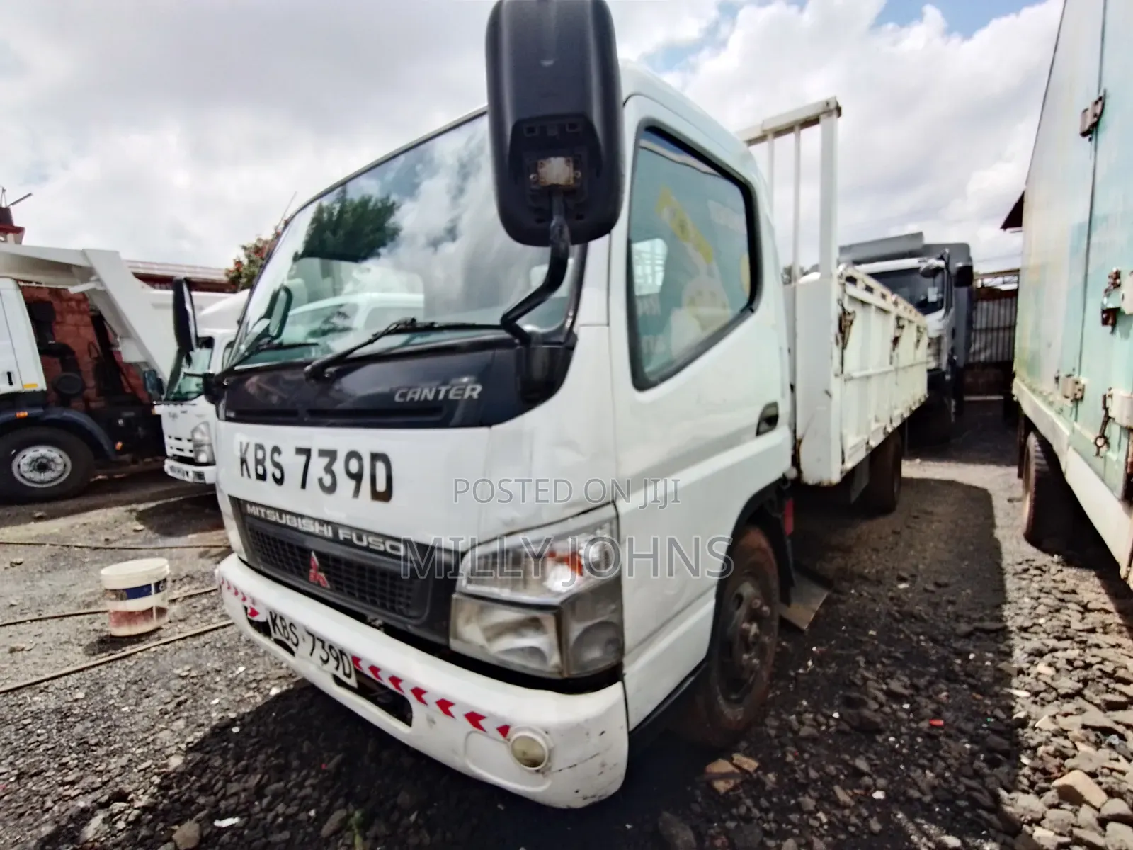 Mitsubishi Hd Canter 2011