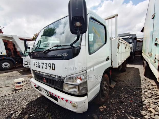 Mitsubishi Hd Canter 2011 - thumbnail 4