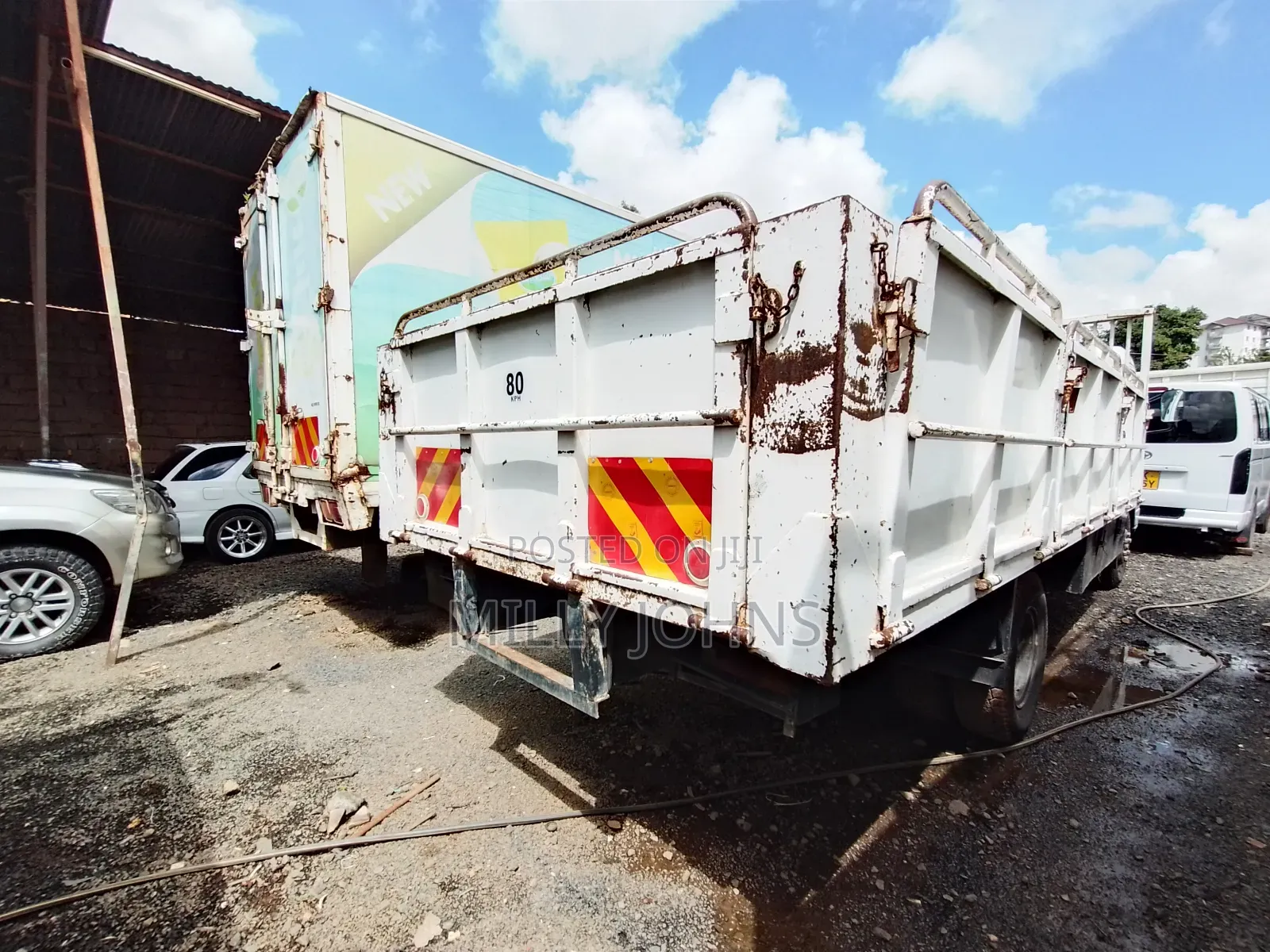 Mitsubishi Hd Canter 2011