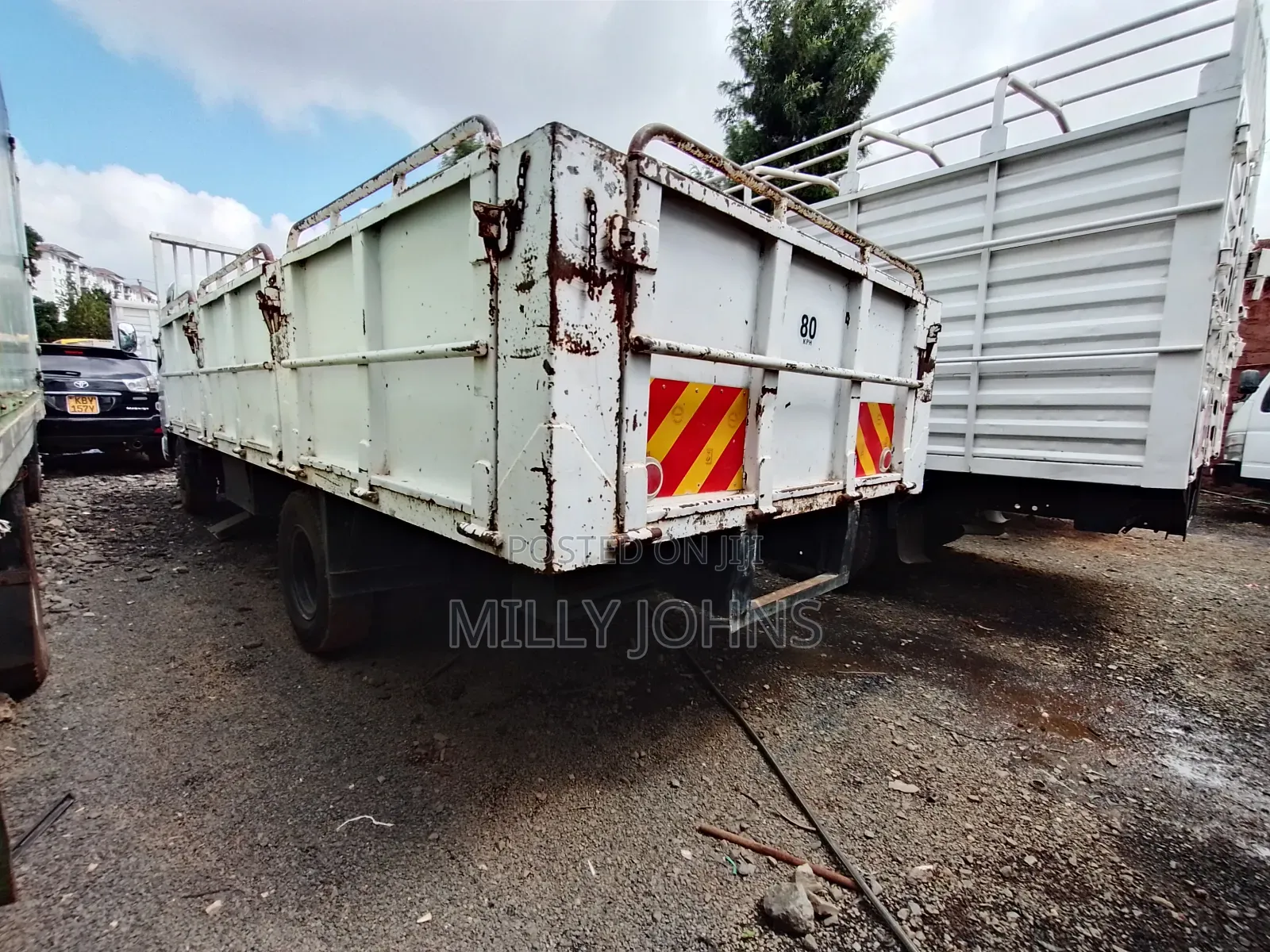 Mitsubishi Hd Canter 2011