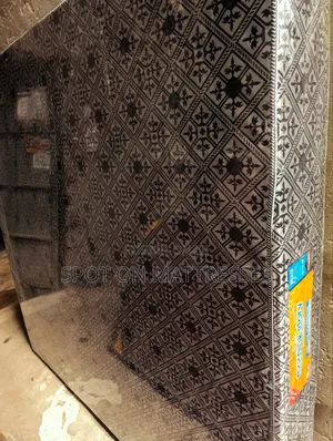 King-sized 6x6x10 Furnished Printed Mattresses. Free Home Delivery.