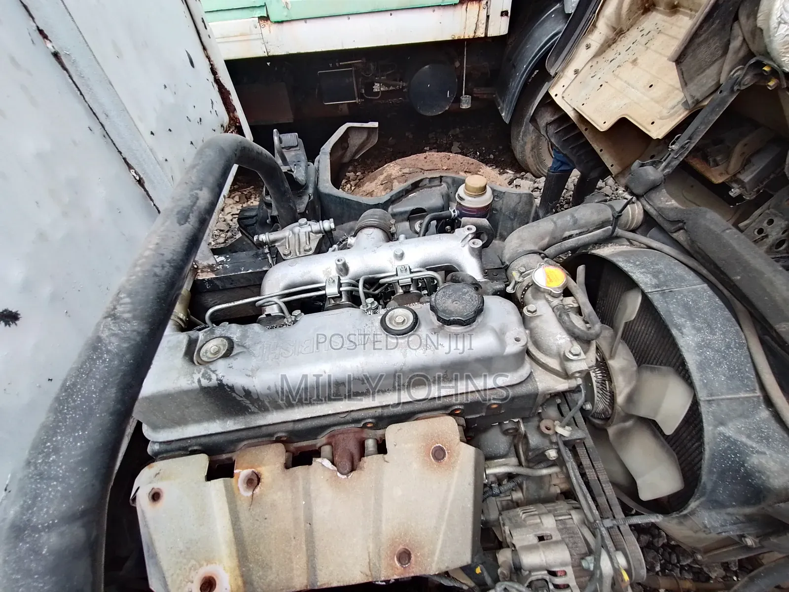 Mitsubishi Hd Canter 2011