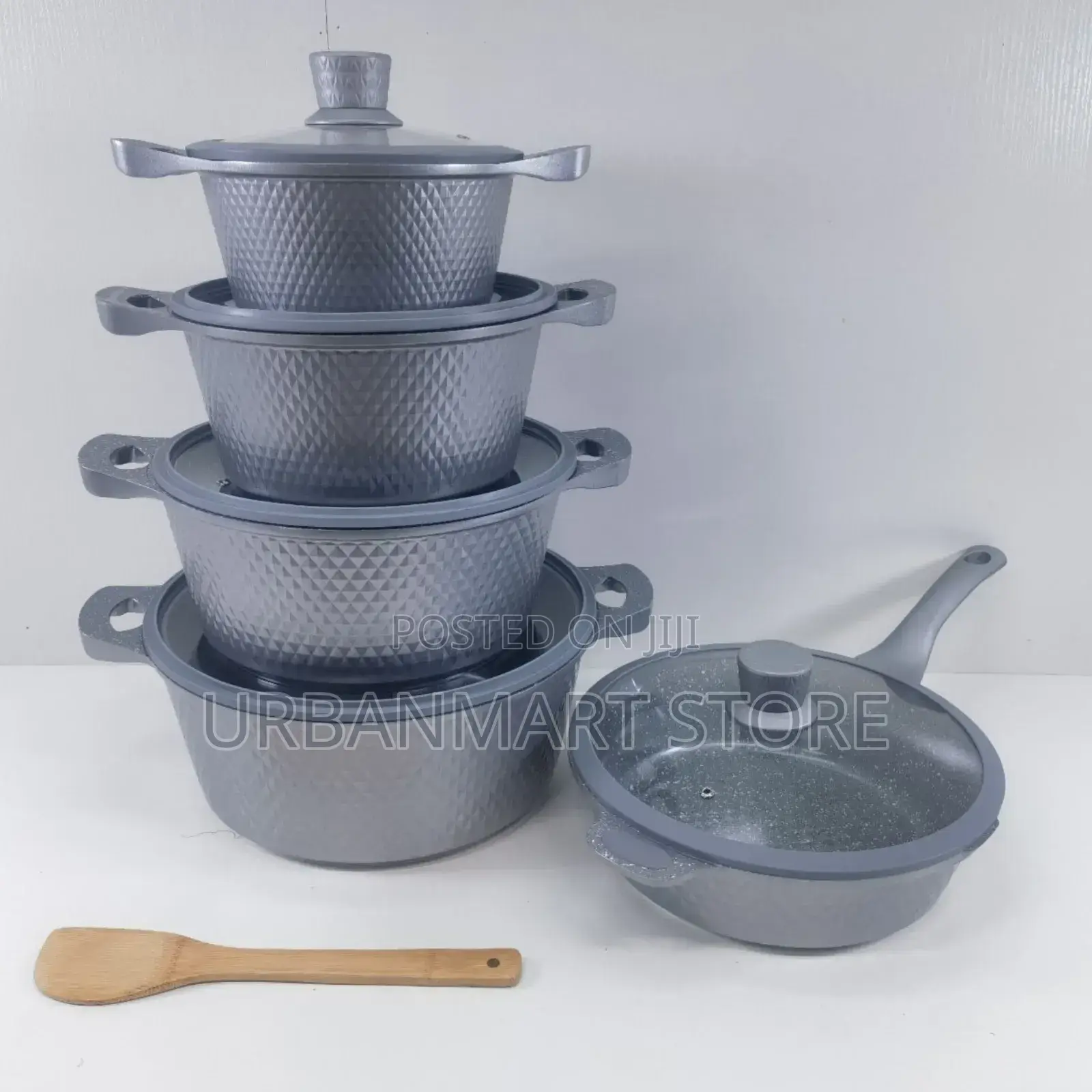 Bosch 11‐Piece Cookware Set With Silicone Lid Covers – German Made