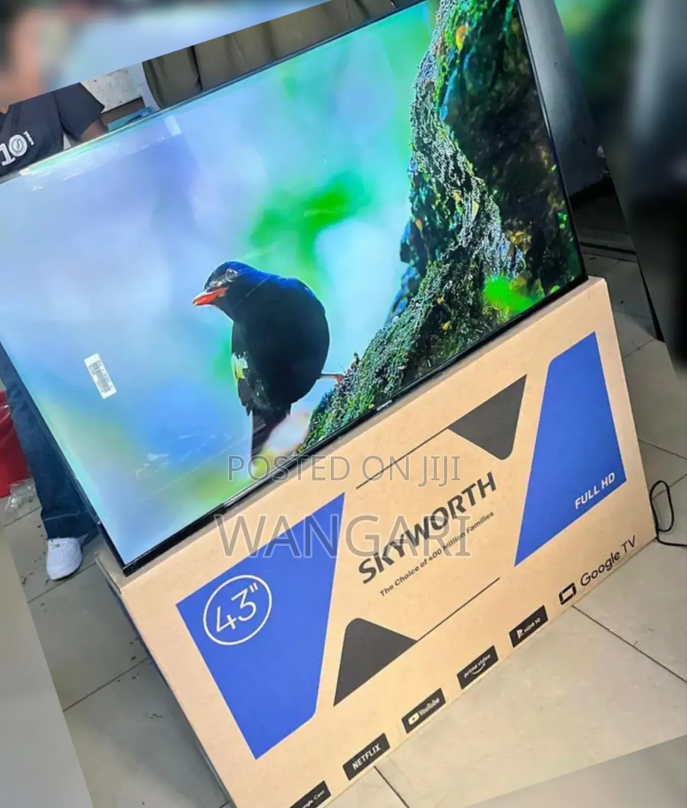 Adorable 43inch Smart Tv, Skyworth, Available