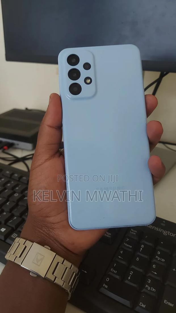 Samsung Galaxy A23 128 GB Blue - thumbnail 3