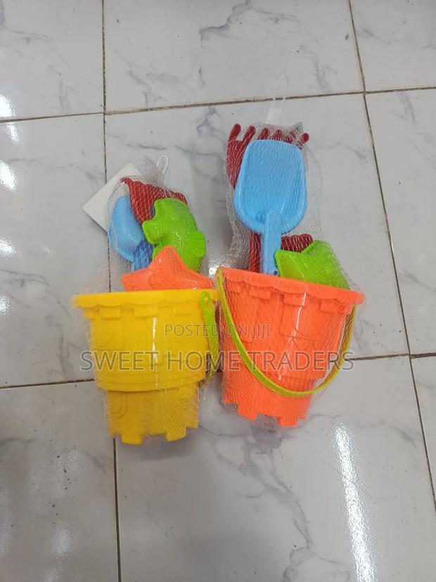 Big Size Kids Beach Toys - main view