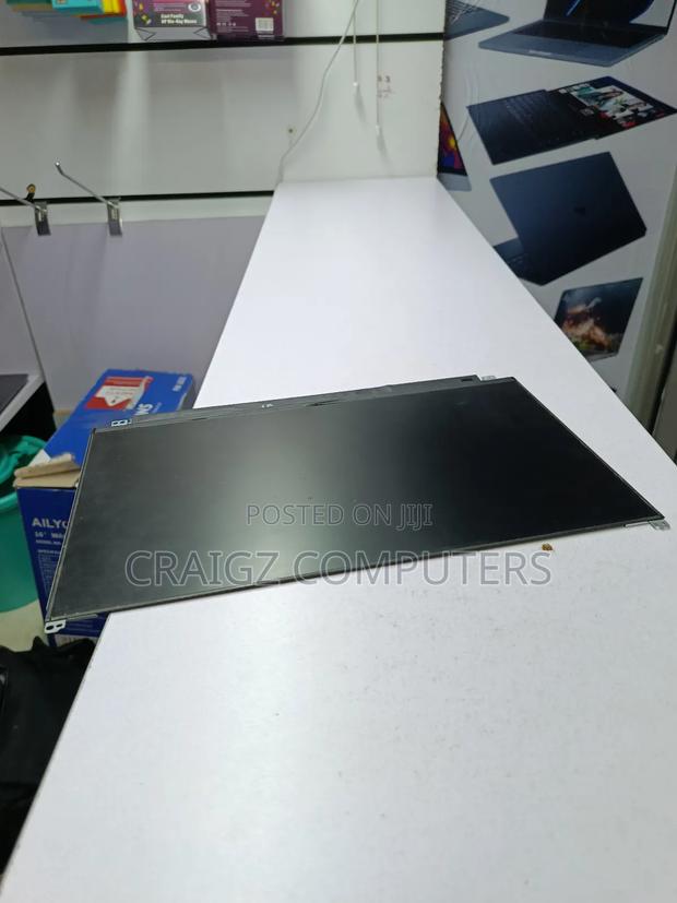 Laptop Screens - main view