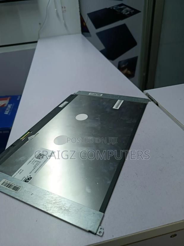 Laptop Screens - thumbnail 3