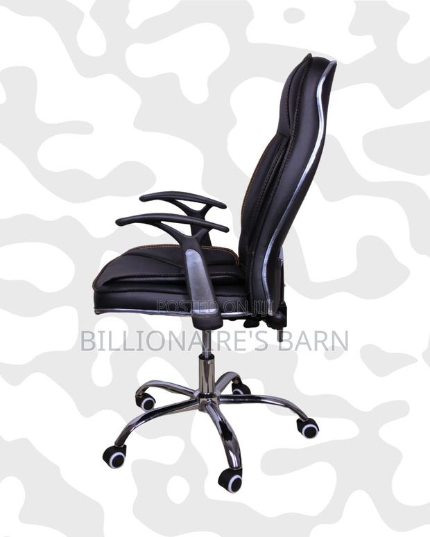 Executive Leather Office Chair High Back Padded Armrest- Professional