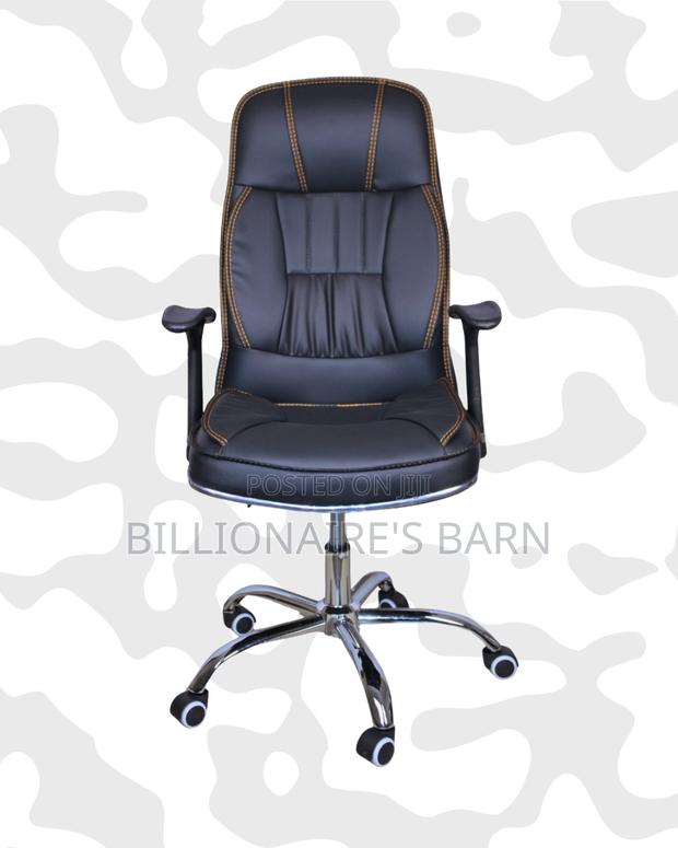 Executive Leather Office Chair High Back Padded Armrest- Professional - thumbnail 3