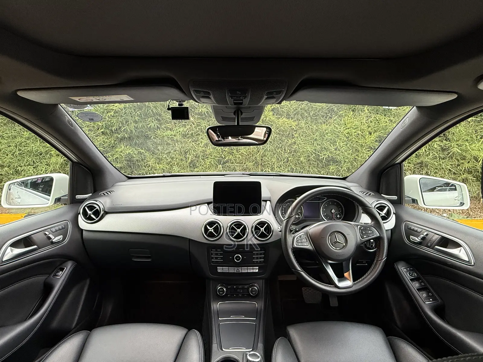 Mercedes-Benz B-Class B180 Petrol 2018 White