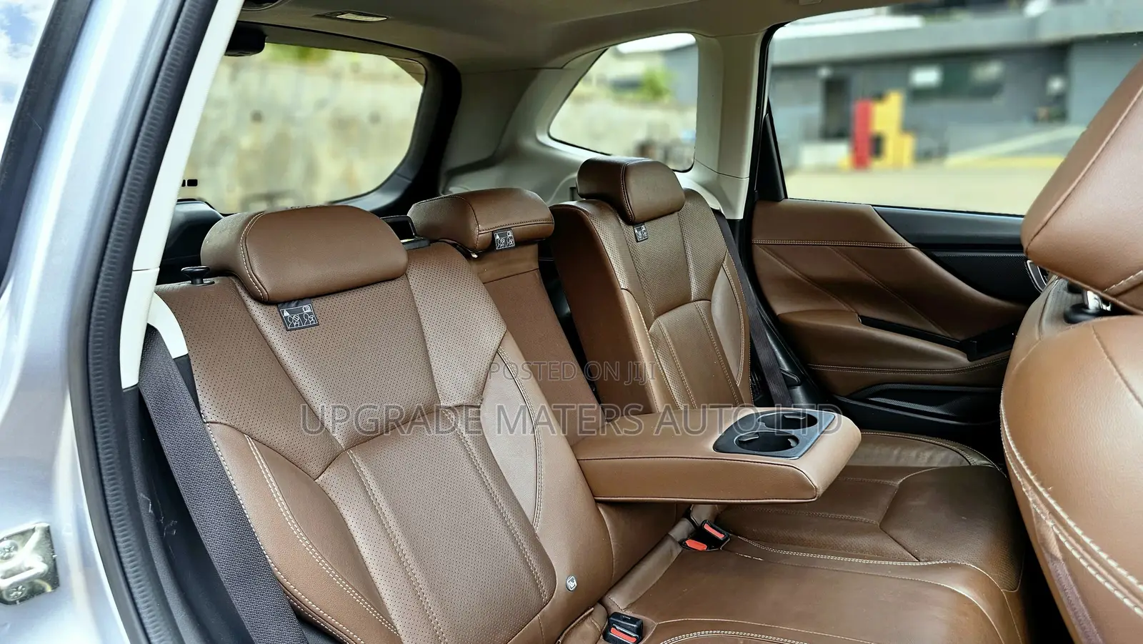 Subaru Forester 2018 Silver