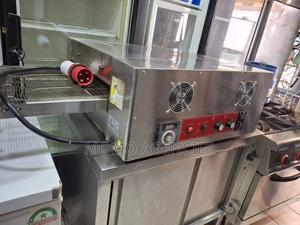 Pizza Oven - thumbnail 2