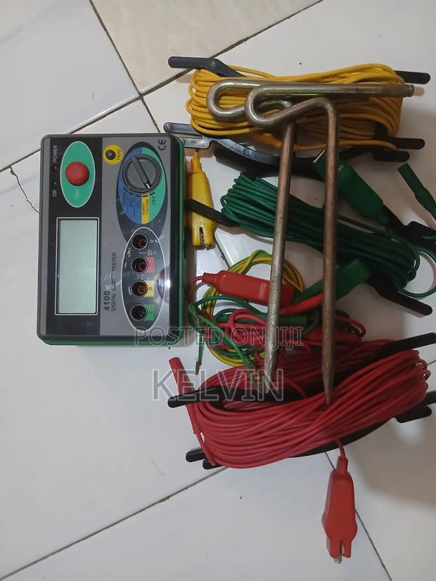 Earth Ground Resistance Tester - thumbnail 3