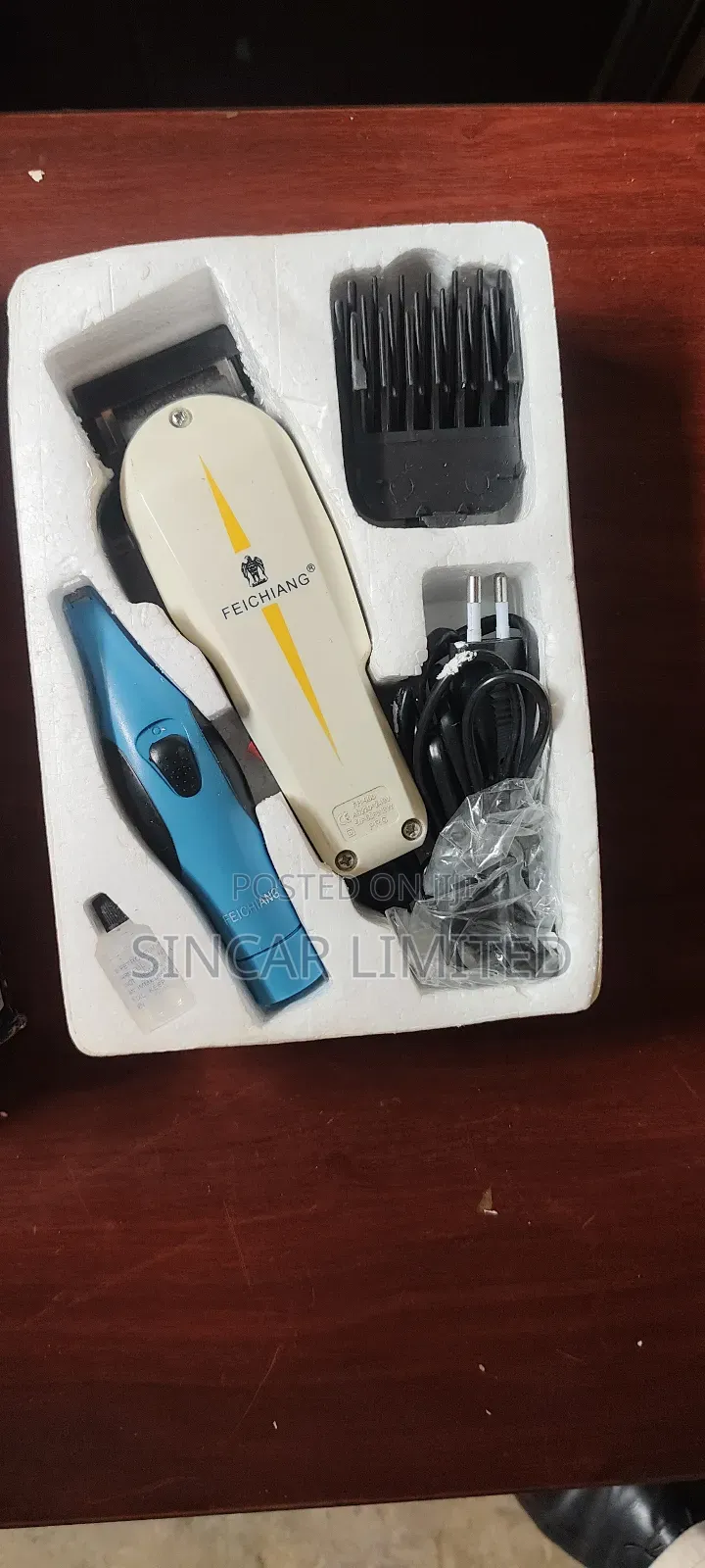 A Feichiang Professional Ac Electric Hair Clipper Set