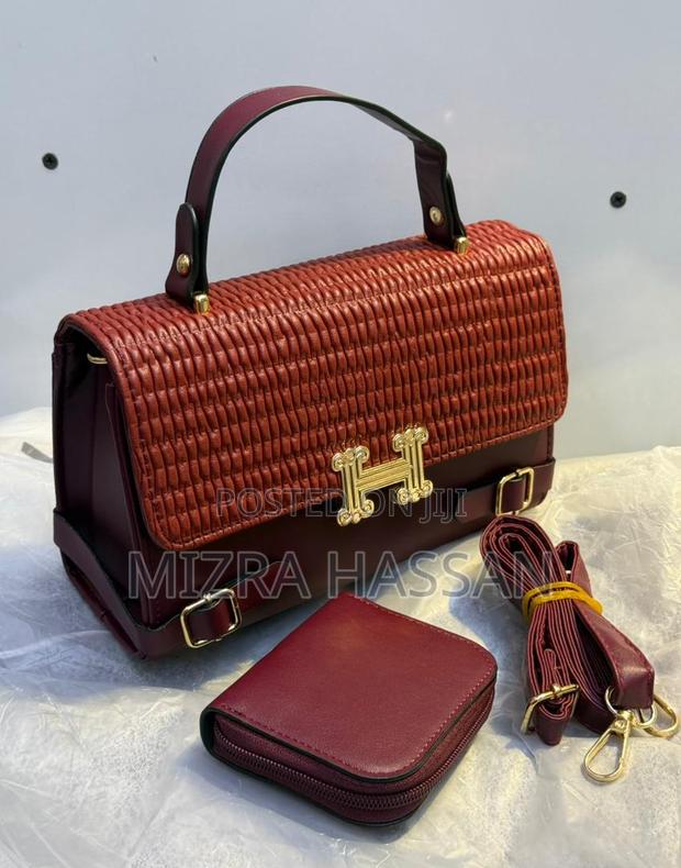 Classic Handbags - thumbnail 3