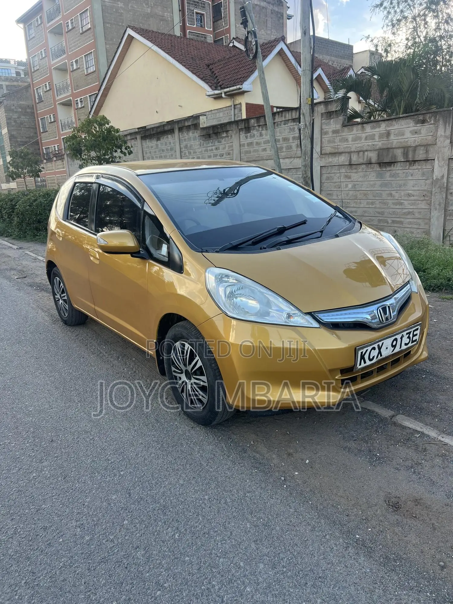Honda Fit 2013 Gold