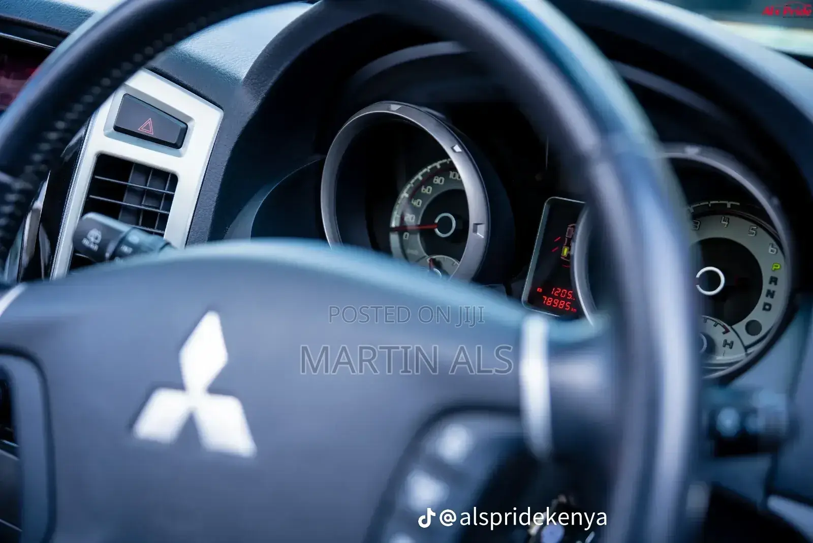 Mitsubishi Pajero V80 3.2 DI-D 2019 Black
