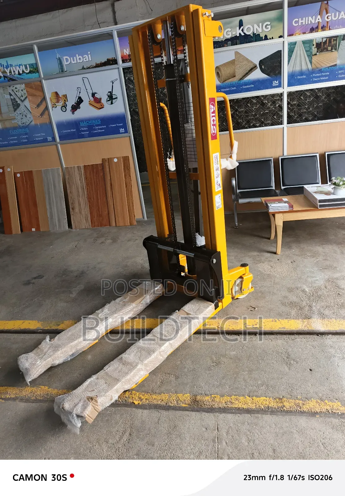 1.5 Ton Heavy Duty Hand Stacker