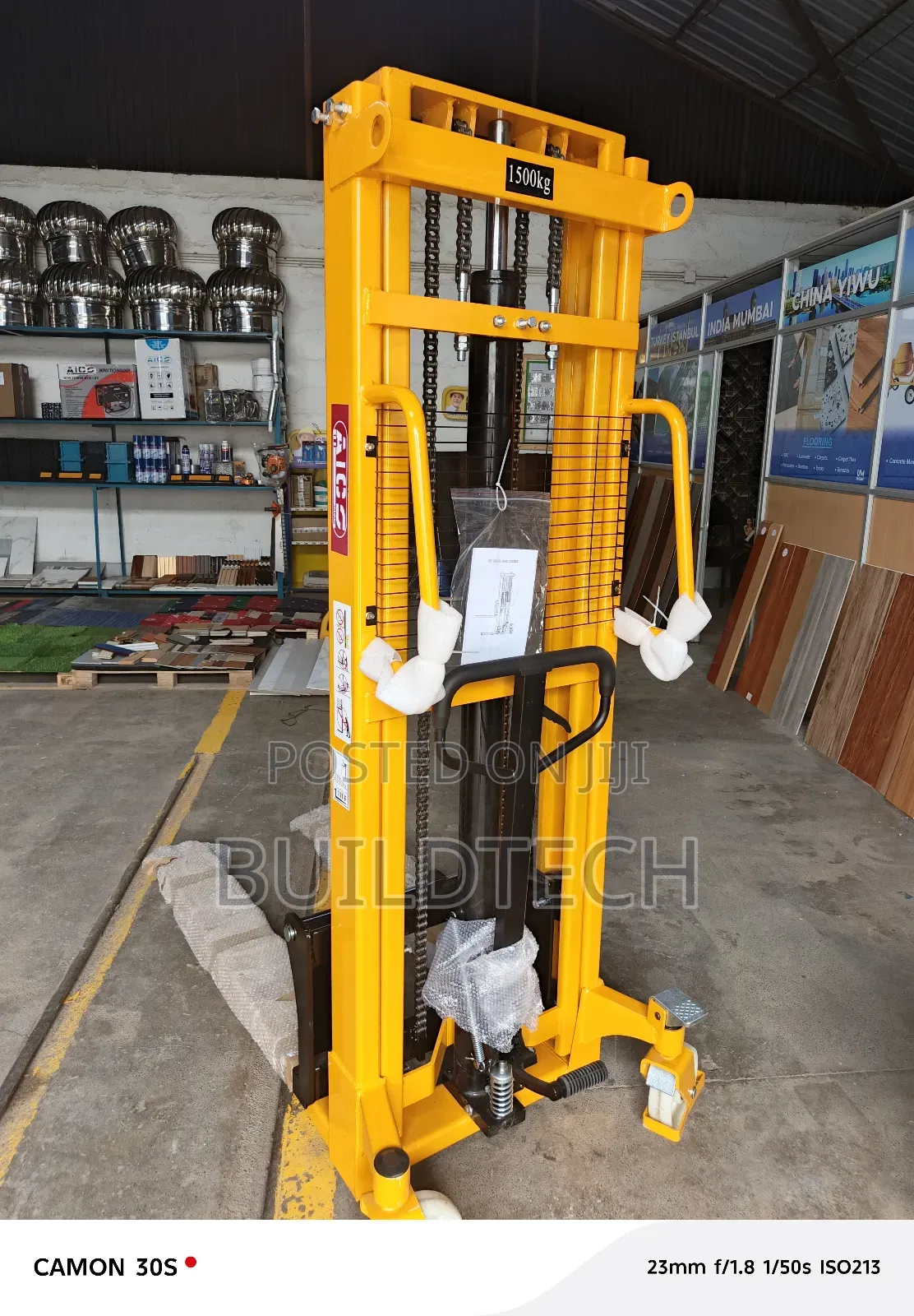 1.5 Ton Hydraulic Pallet Lifting Stacker