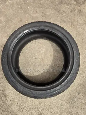 205 /45 R17 Maxxis Tyres (Highway)