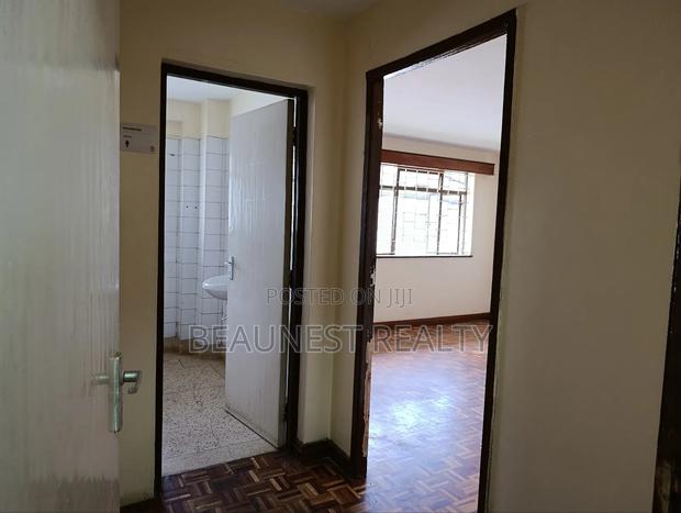 5 Bedroom Office - thumbnail 10